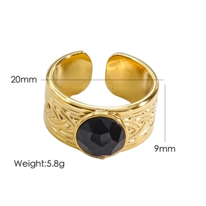Vintage gold faceted black gemstone ring with woven texture and 20mm inner diameter