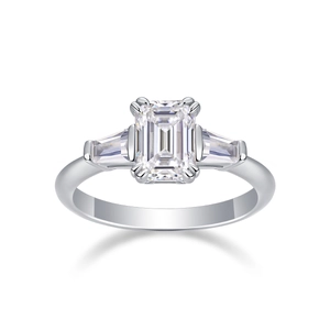 Elegant emerald-cut moissanite ring with trapezoid side stones in S925 sterling silver