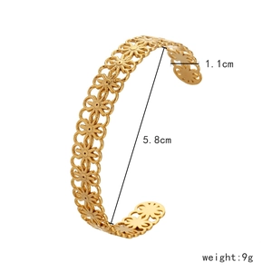 Detailed view of golden hollow flower bangle with 1.1cm width and 5.8cm diameter