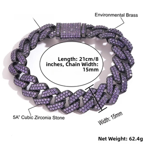Vue détaillée d'un bracelet cubain de 15 mm avec zircon violet et placage en or noir