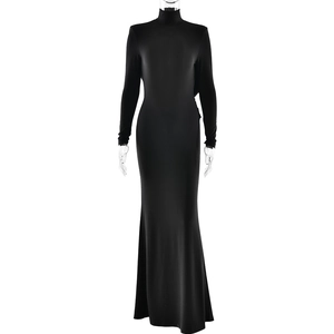 Elegante abito lungo nero a maniche lunghe con schiena scoperta e silhouette slim