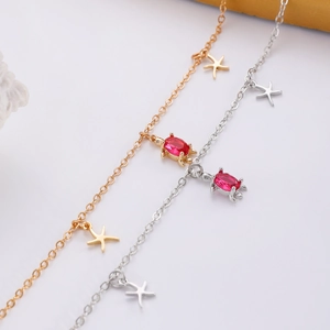 Détails des bracelets de cheville faits main en or et argent avec pendentifs tortue