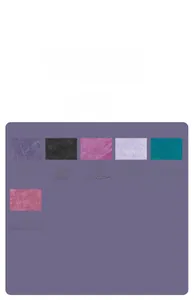 Detailed fabric texture and color options including purple and dark green for yoga shorts