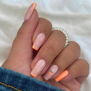 Yellow Carrot Heart Pattern Press On Nails Mid-Long Coffin French Style Artificial Nails With Glue For Women Manicure Jewelry