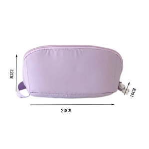Detailed size specifications of the light purple travel wash bag with dimensions listed