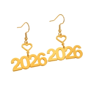 Gouden 2026 cijfer oorbellen met hartdetail en visgraat haken voor het nieuwe jaar