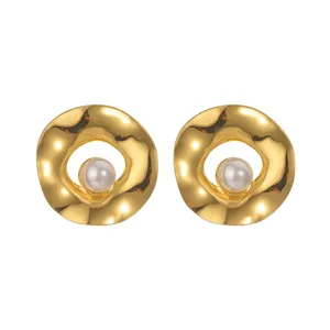 Vintage 18K Gold Plated Stainless Steel Hollow Wavy Irregular Artificial Pearl Stud Earrings For Women French Style Niche Jewelry