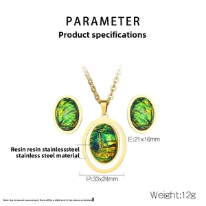 Detailed size parameters for resin heart pendant and stud earrings in gold stainless steel