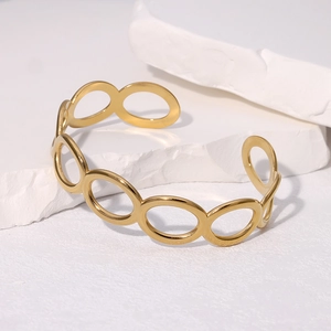 Elegant gold-plated stainless steel chain cuff bracelet with hollow geometric link design