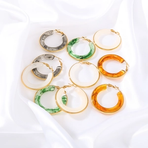 Chic 18k gold plated stainless steel resin hoop earrings in assorted marble colors