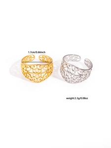 Detailed view of hollow vintage pattern rings in gold and silver with size and weight specs