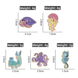 Detailed size chart showing dimensions and weight for sea animal enamel pins
