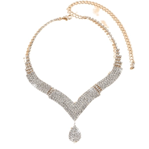 Elegant African bridal jewelry set with V-shaped rhinestone necklace and drop pendant