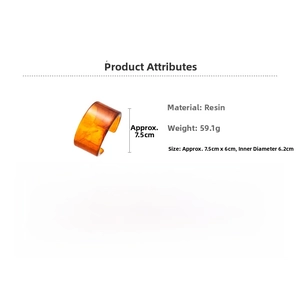 Detailed resin bangle specs: amber marble texture, 59.1g weight and 6.2cm inner diameter
