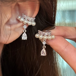 Zirconia Artificial Pearl Water Drop Ear Cuff For Women Non-Pierced Alloy Earrings Light Luxury Design Jewelry Gift