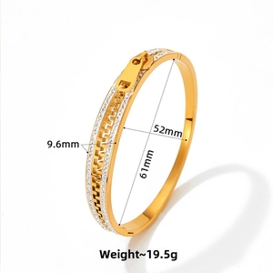 Detail view of gold zipper bangle with zircon stones, width 9.6mm and weight 19.5g