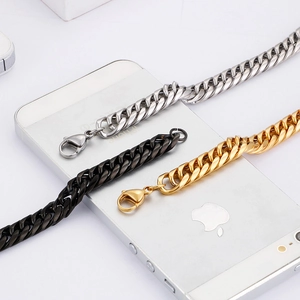Three-color titanium steel Cuban chain necklaces in silver, black, and gold with lobster clasp