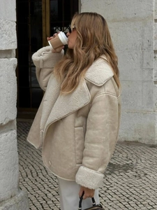 Women's chic beige shearling faux suede biker jacket with lapel and oversized fit