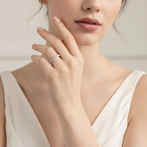Elegant 925 sterling silver eternity ring with sparkling moissanite diamonds on model