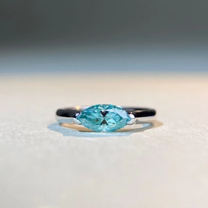 Elegant 925 sterling silver ring with 1 carat marquise cut blue-green moissanite stone
