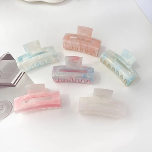 Starry sky chameleon hair claws in multiple colors made of glossy marble resin