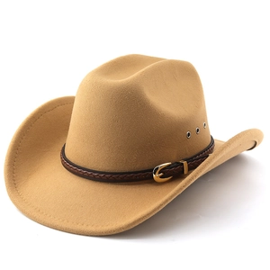 Chapeau de cowboy classique en feutre de laine camel avec ruban en cuir et boucle en métal