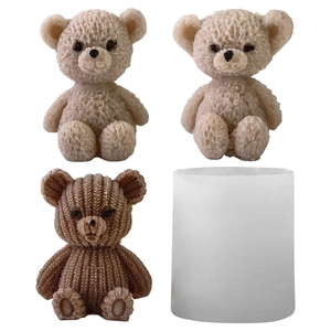 Mini bear silicone mold for DIY aromatherapy candles and handmade soap crafts