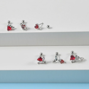 Edelstahl-Herzohrringe mit roten Kristallen und Dämonen-Fledermausflügel-Kette