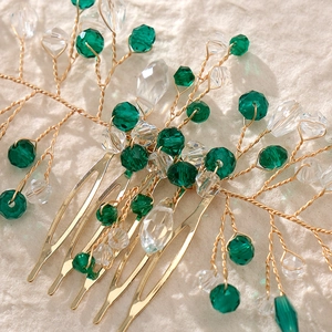 Handmade gold leaf hair comb with green crystals and rhinestones for bridal hairstyle