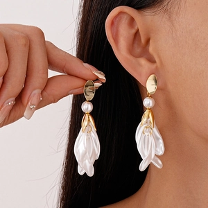 Boucles D'oreilles Pendantes Pétales Vintage Avec Imitation Künstliche Perle Et Tige En Argent Sterling 925 Style Français