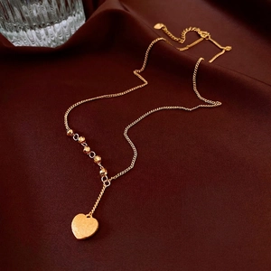 Collana Con Ciondolo A Cuore In Rame Placcato Oro 18K Texture Spazzolata Perle Sfaccettate Gioielli Minimalisti Semplici Per Donna
