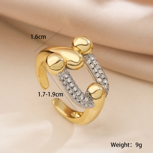 Detail showing dimensions of 1.6cm width and 9g weight for two-tone adjustable ring