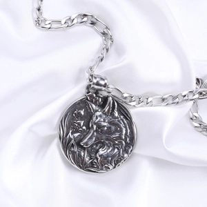 Vintage stainless steel silver necklace with embossed wolf head round pendant on silk
