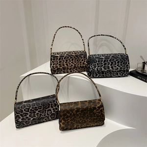 Leopard Print PU Leather Underarm Shoulder Bag Vintage Flap Small Square Purse With Golden Hardware For Women