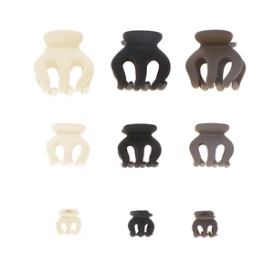 9-piece set of matte pumpkin hair claws in three sizes and colors for high ponytails