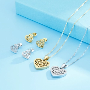 Collier Et Boucles D'Oreilles Coeur Évidé Mae Love Acier Inoxydable Mode Bijoux Cadeau Pour Femmes