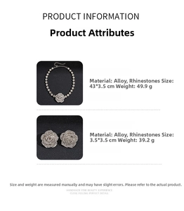 Détails de l'ensemble collier et boucles d'oreilles rose avec cristaux étincelants