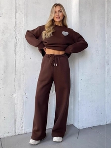 Women's brown fleece tracksuit set with heart embroidery and drawstring wide-leg pants