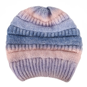 Detailed close-up showing the gradient purple and blue chunky knit texture of the beanie