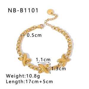 Detail of 18K gold-plated thick chain bracelet with X-shaped charms and dimensions