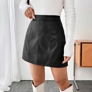Retro high-waisted black PU leather A-line mini skirt for women with zipper closure
