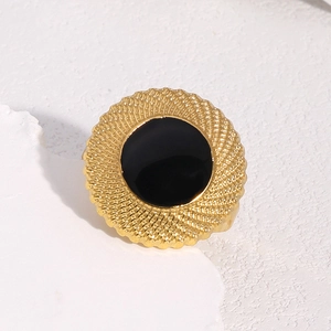 Vintage 18k gold plated stainless steel ring with black enamel and sunburst texture