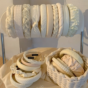 Women Padded Headbands Pleated Braided Hairbands Elegant Faux Artificial Pearl Fabric Hair Hoop Retro Fashion Accessory For Ladies