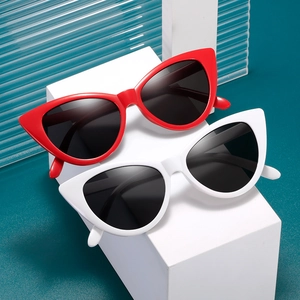 Retro Cat Eye Sunglasses Plastic Frame Resin Lens UV Protection Fashion Trendy Outdoor Travel Eyewear Women Men