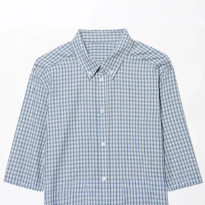 Slim fit blue and white gingham short sleeve shirt with button-down collar for women