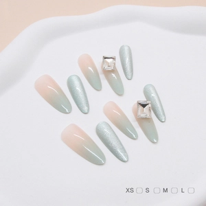 Handmade Press On Nails Pink Blue Gradient Cat Eye Long Almond Artificial Nails With Rhinestones Decorative