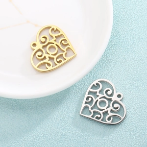 Pendentifs cœurs évidés en or et argent avec motifs géométriques pour bijoux tendance