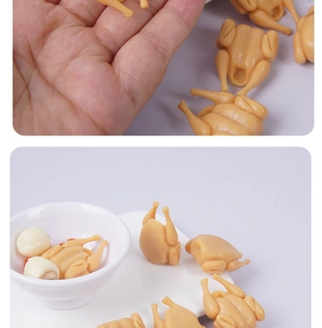Miniature roasted chicken food toy detail showing the 3cm resin model in a white bowl