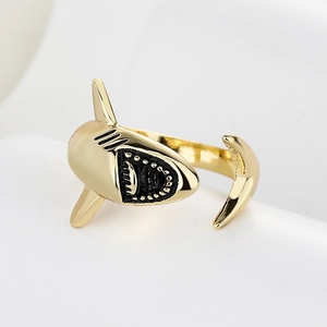 Vintage goldener offener Haifisch-Ring für Damen mit verstellbarem Tierdesign