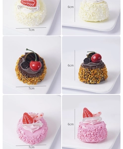 Detalle macro de modelos de pasteles de coco artificiales con texturas y tamaños
